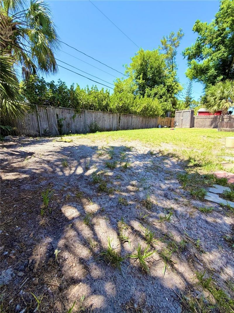 626 74th Street N, Saint Petersburg, FL 33710 Photo