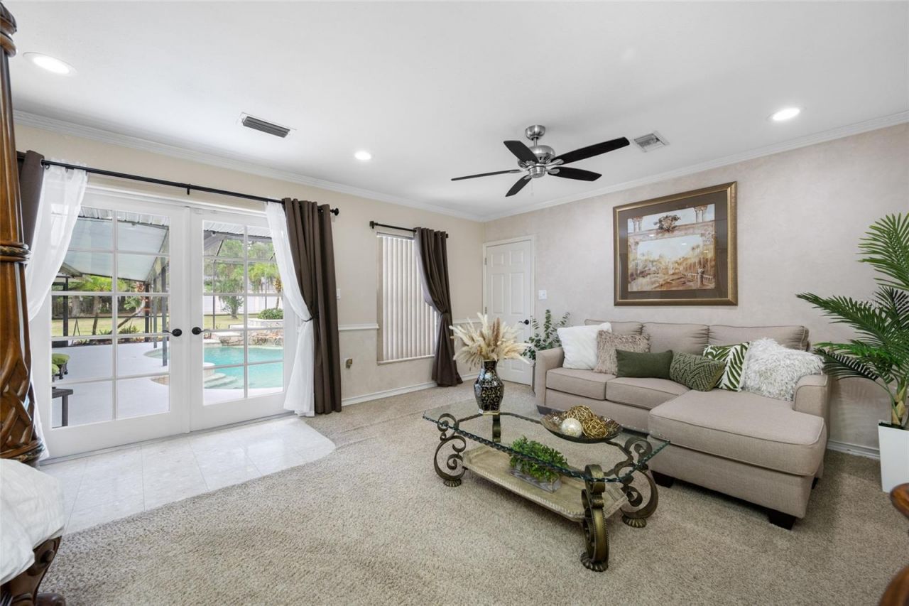 15314 Lake Magdalene Boulevard, Tampa, FL 33618 Photo