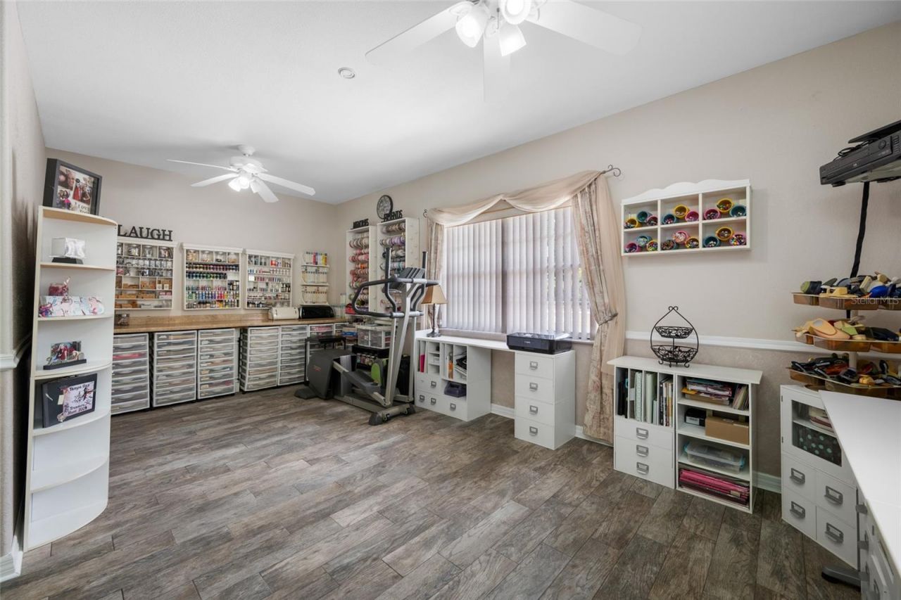 15314 Lake Magdalene Boulevard, Tampa, FL 33618 Photo