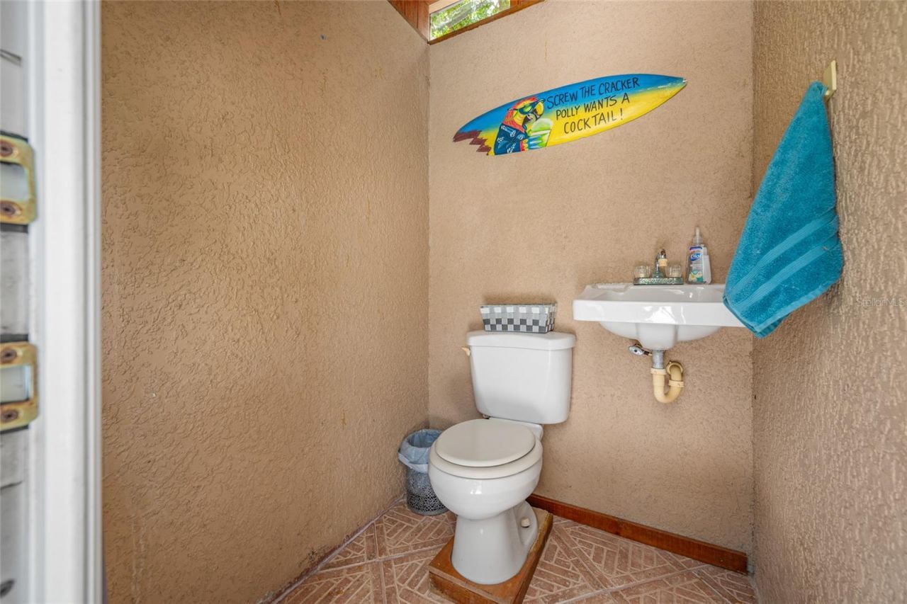 15314 Lake Magdalene Boulevard, Tampa, FL 33618 Photo