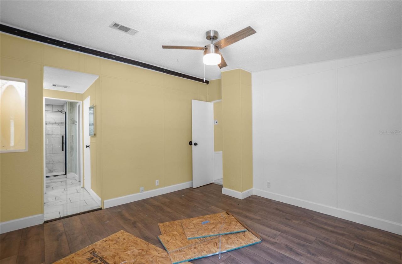 6550 SE Debra Avenue, Inglis, FL 34449 Photo