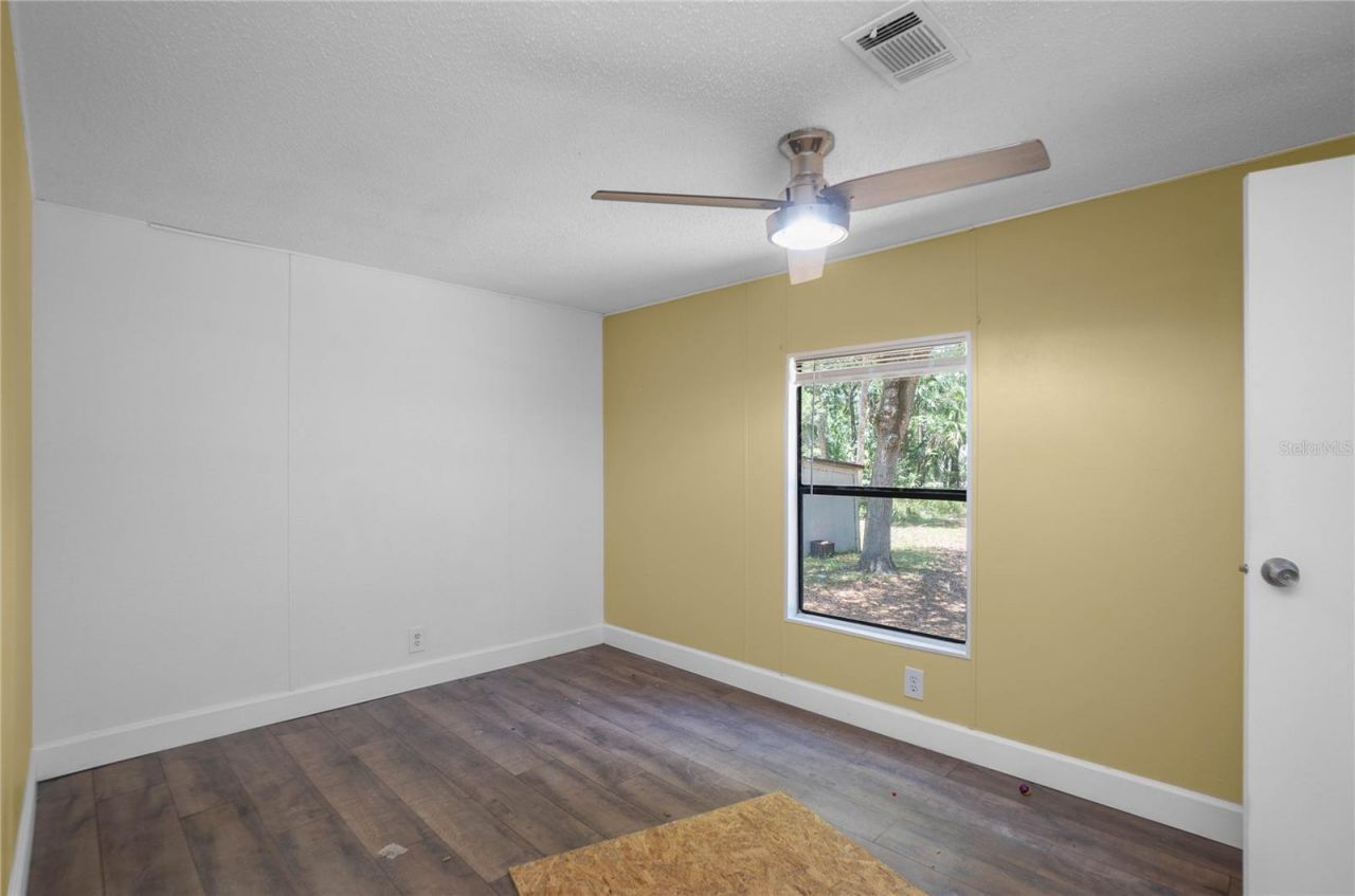 6550 SE Debra Avenue, Inglis, FL 34449 Photo