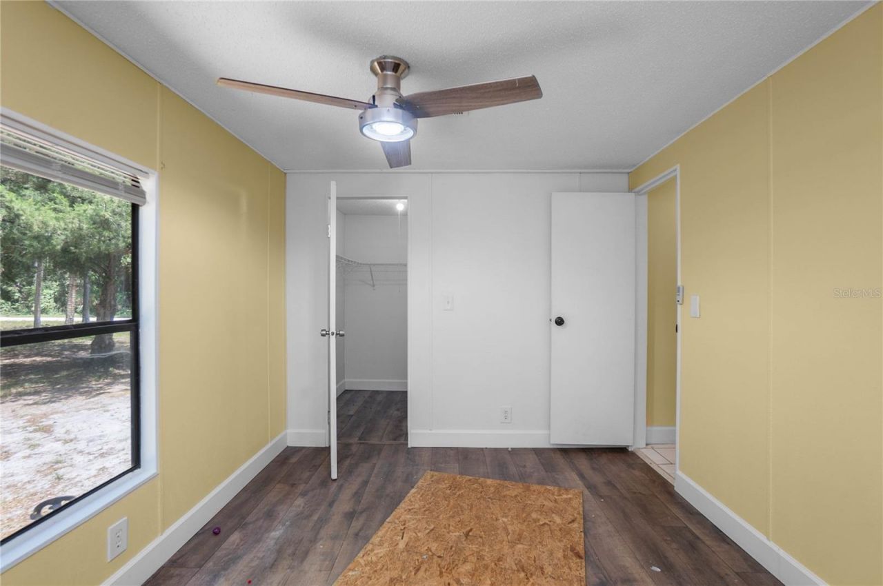 6550 SE Debra Avenue, Inglis, FL 34449 Photo