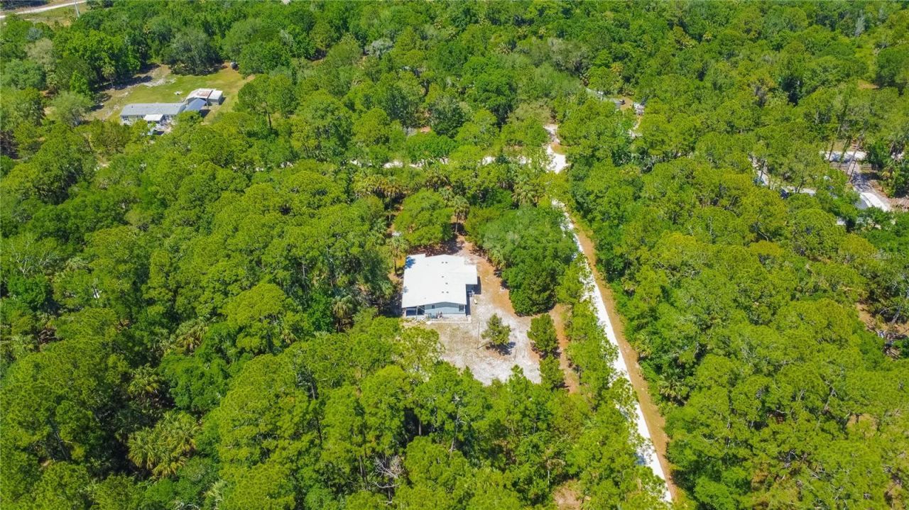 6550 SE Debra Avenue, Inglis, FL 34449 Photo
