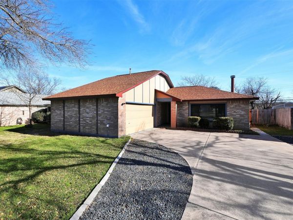 1106 Batavia DR , Pflugerville, TX 78660