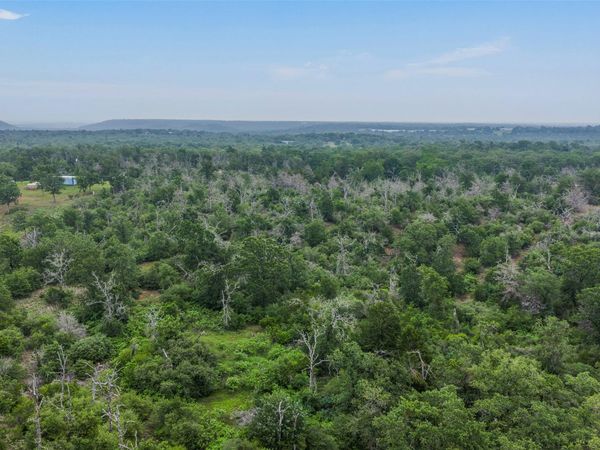 900 22 Hills RD , Gause, TX 77857