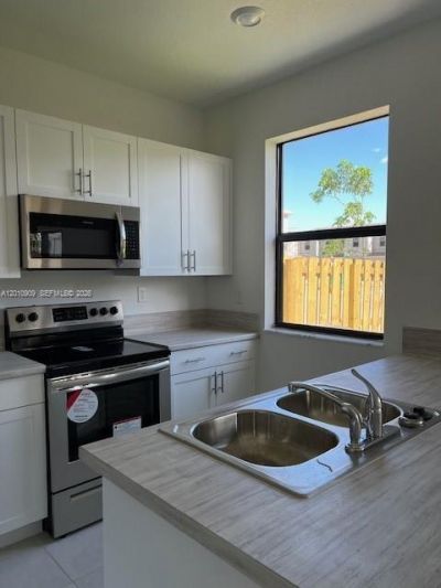 13102 SW 232nd Ln, Unit 13102, Miami, FL 33032 Photo