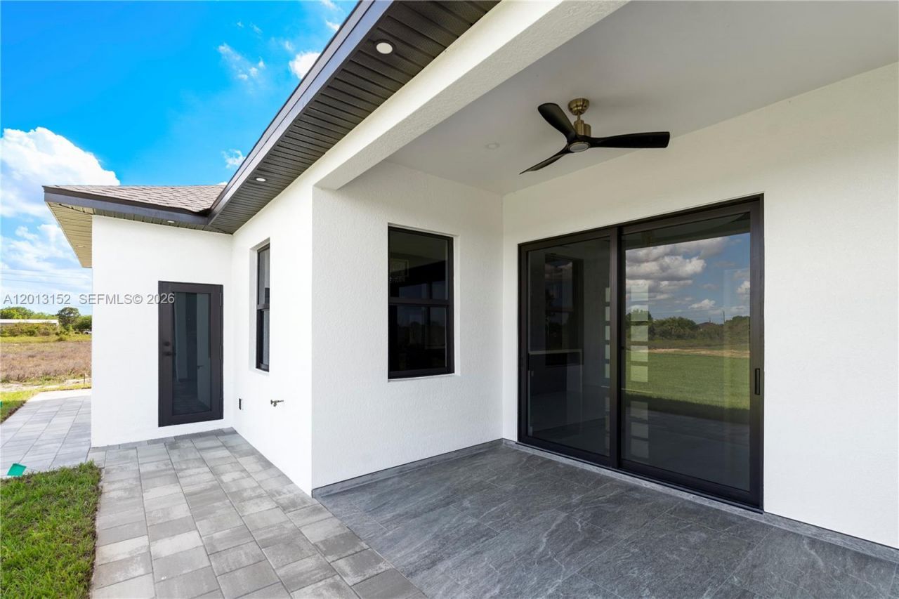 1504 Moore, Lehigh Acres, FL 33972 Photo