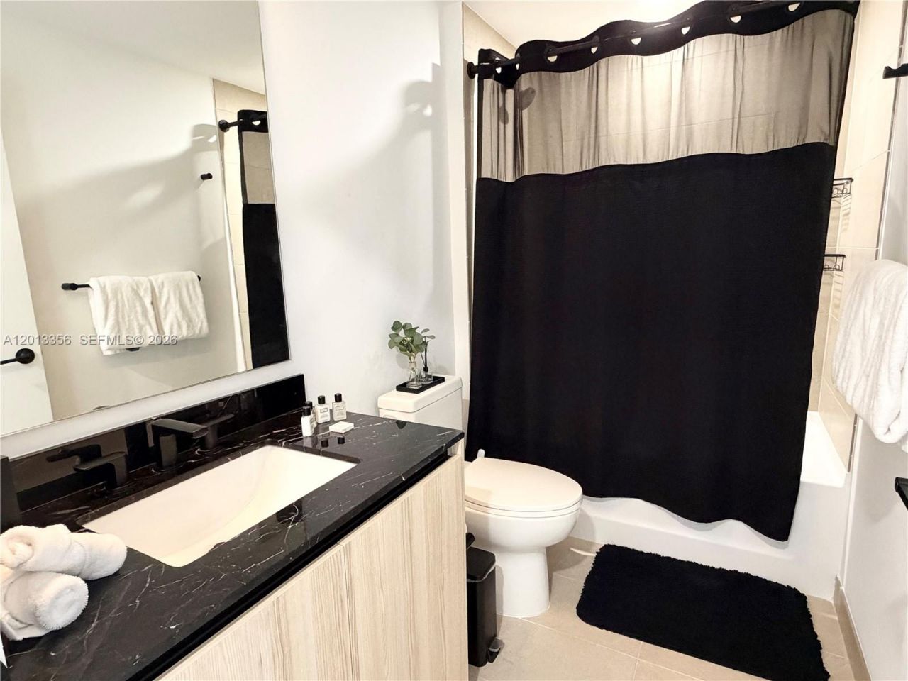 225 N Miami Ave , Unit 1412, Miami, FL 33128 Photo