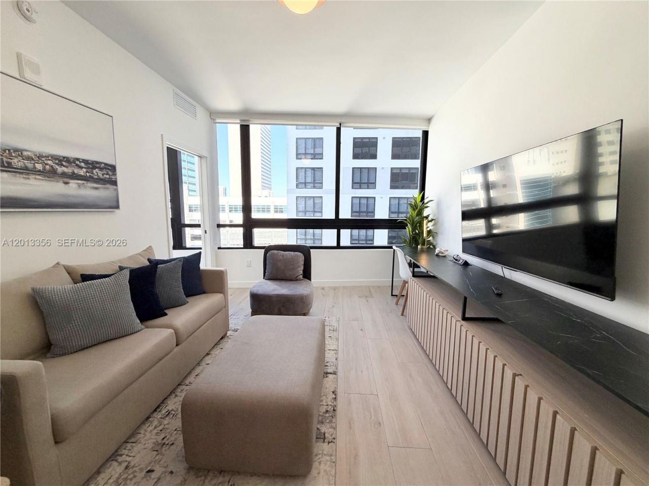 225 N Miami Ave , Unit 1412, Miami, FL 33128 Photo