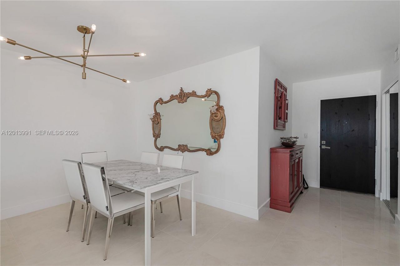 90 Alton Rd , Unit 1007, Miami Beach, FL 33139 Photo