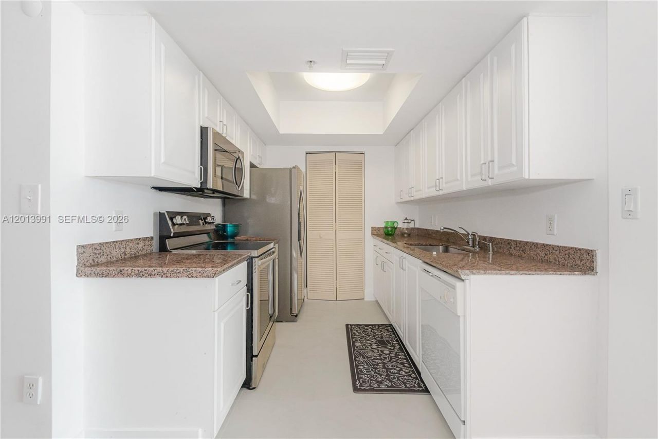 90 Alton Rd , Unit 1007, Miami Beach, FL 33139 Photo