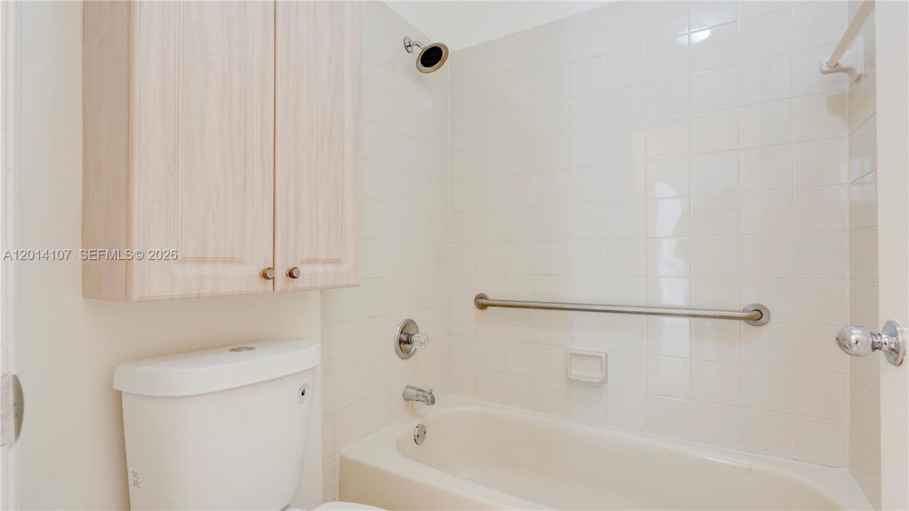 6410 SW 112th Pl, Unit 6410, Miami, FL 33173 Photo