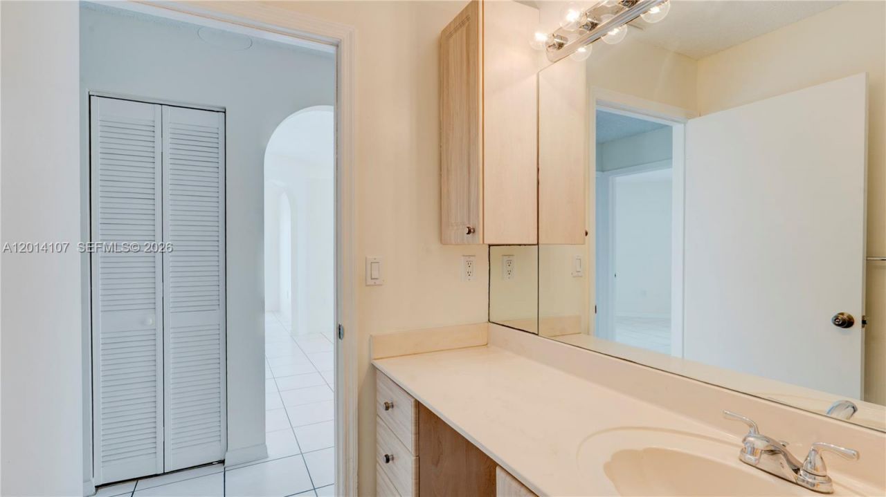6410 SW 112th Pl, Unit 6410, Miami, FL 33173 Photo