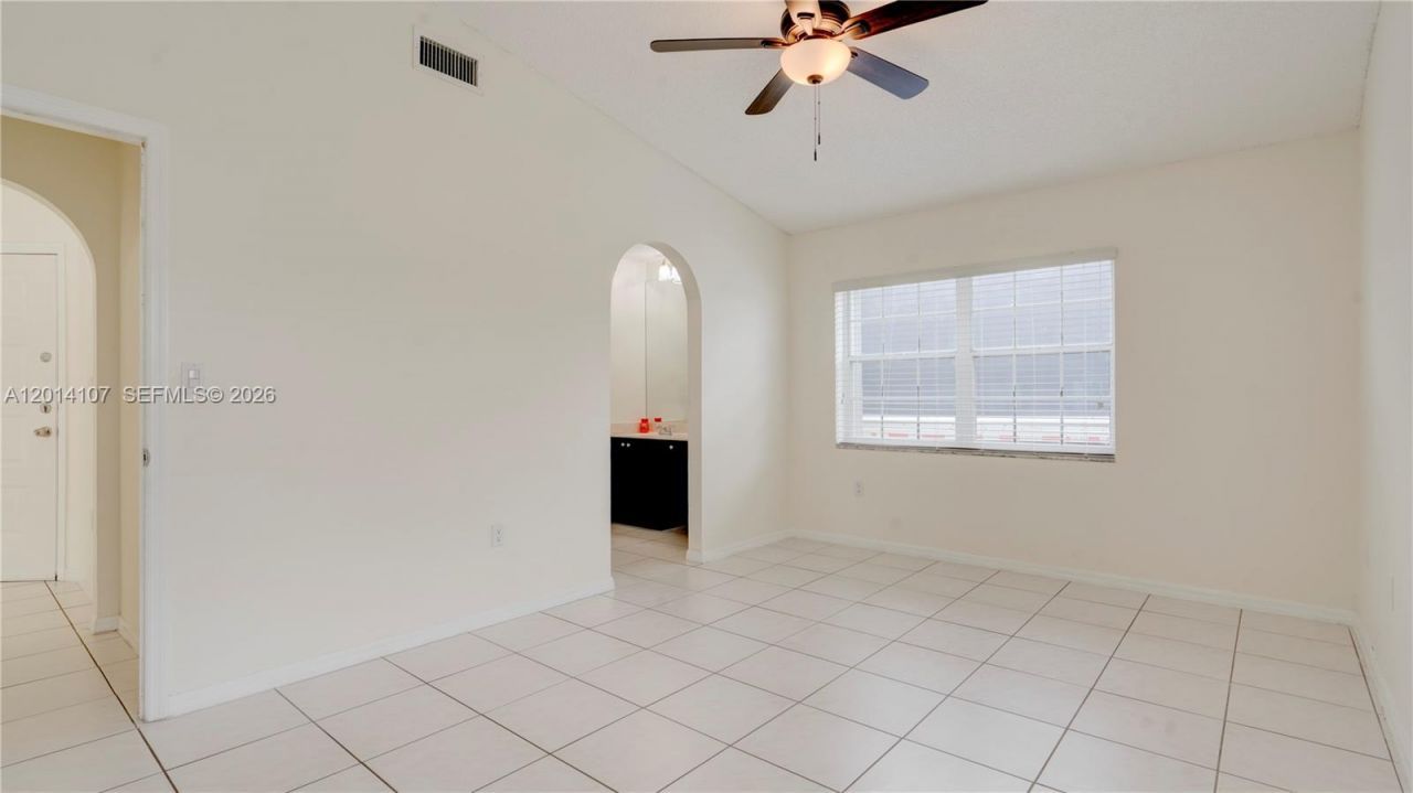 6410 SW 112th Pl, Unit 6410, Miami, FL 33173 Photo