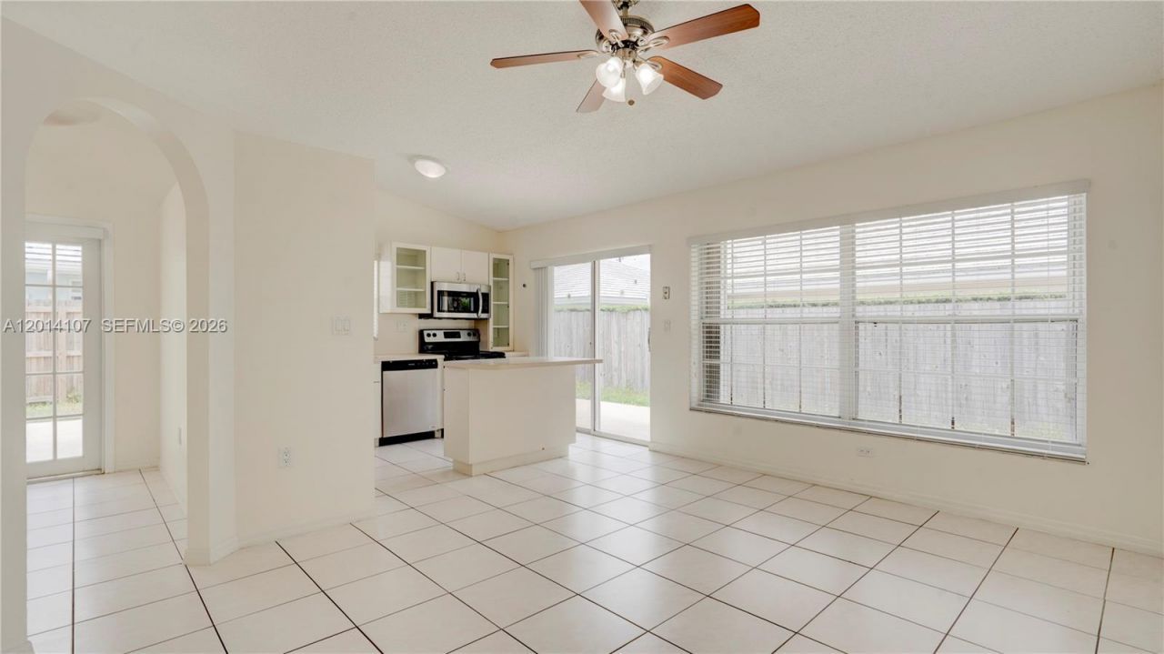 6410 SW 112th Pl, Unit 6410, Miami, FL 33173 Photo