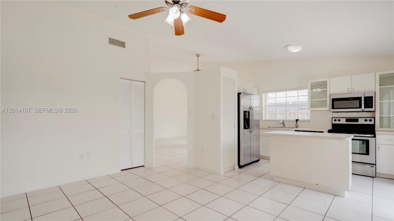 6410 SW 112th Pl, Unit 6410, Miami, FL 33173 Photo