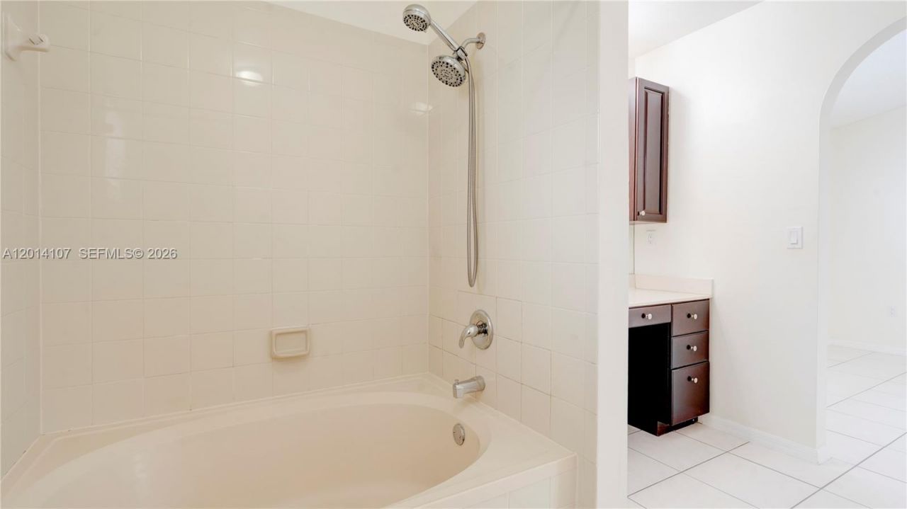 6410 SW 112th Pl, Unit 6410, Miami, FL 33173 Photo