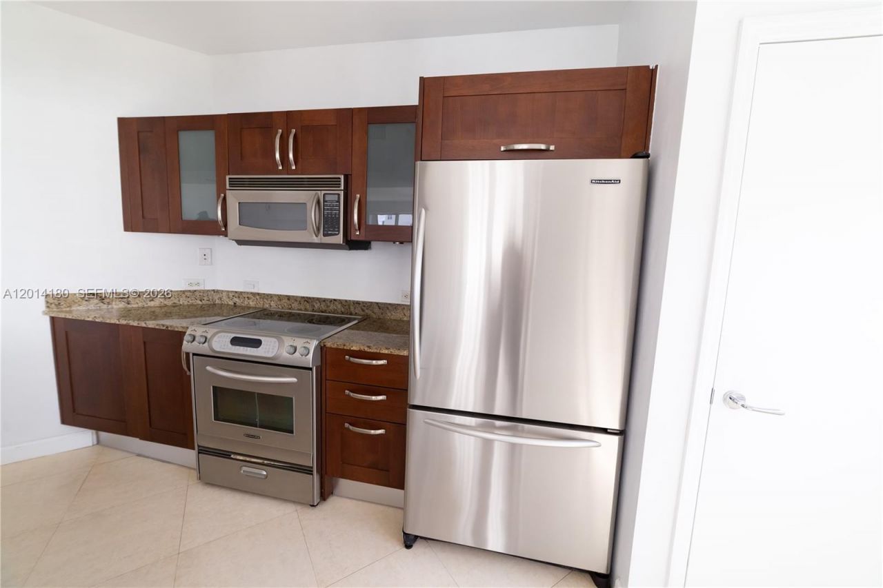 20000 E Country Club Dr , Unit 1001, Aventura, FL 33180 Photo