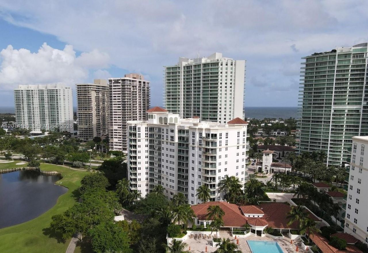 20000 E Country Club Dr , Unit 1001, Aventura, FL 33180 Photo