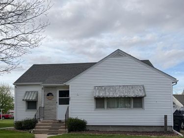 207 W Cedar Street , Coleridge, NE 68727