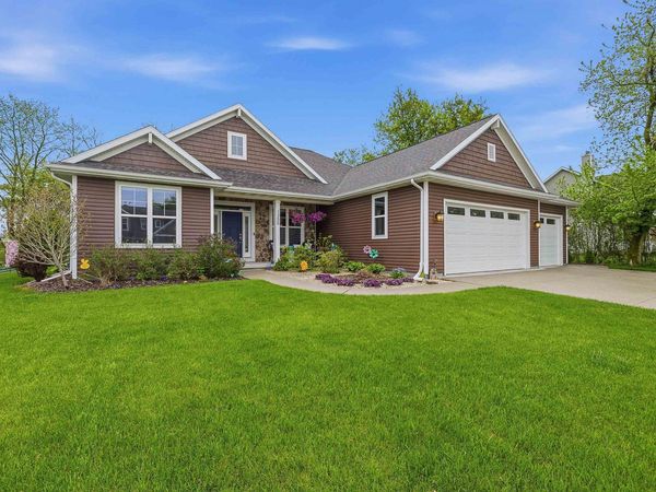 1355 Greystone Drive, Plymouth, WI 53073