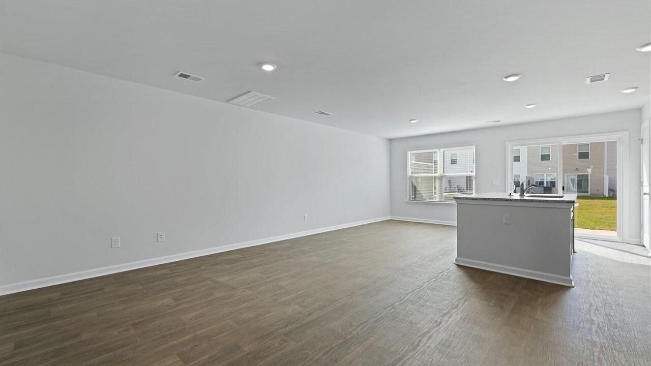 305 Bluebell Way Photo 26