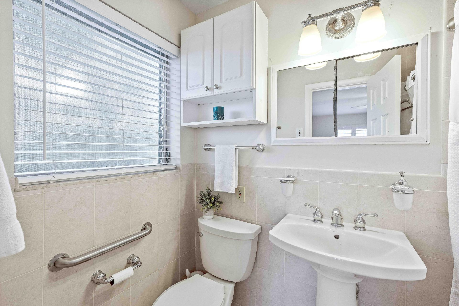 655 Kingfish Place, North Palm Beach, FL 33408 Photo