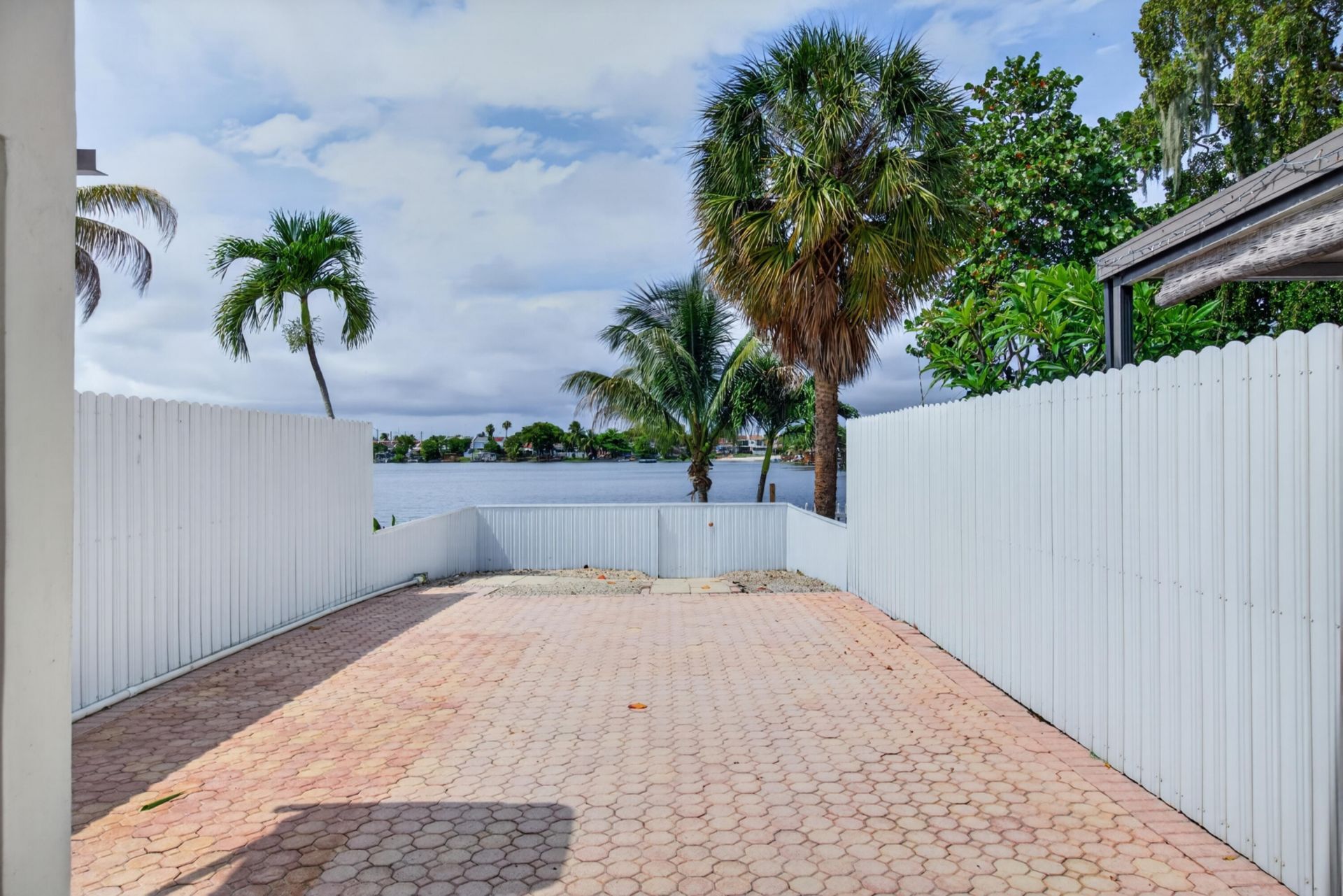 1819 W 68th Street, Hialeah, FL 33014 Photo