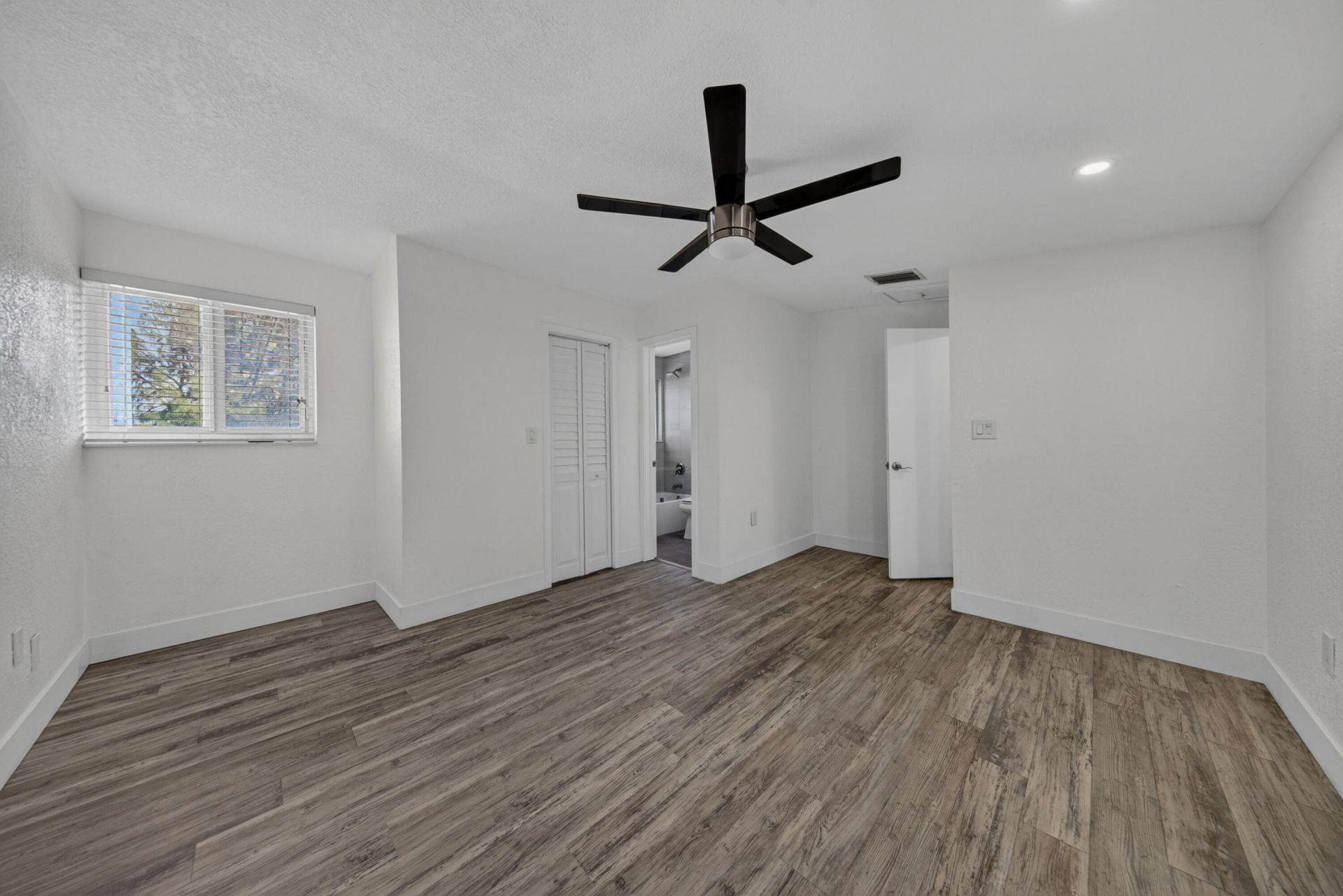 1819 W 68th Street, Hialeah, FL 33014 Photo