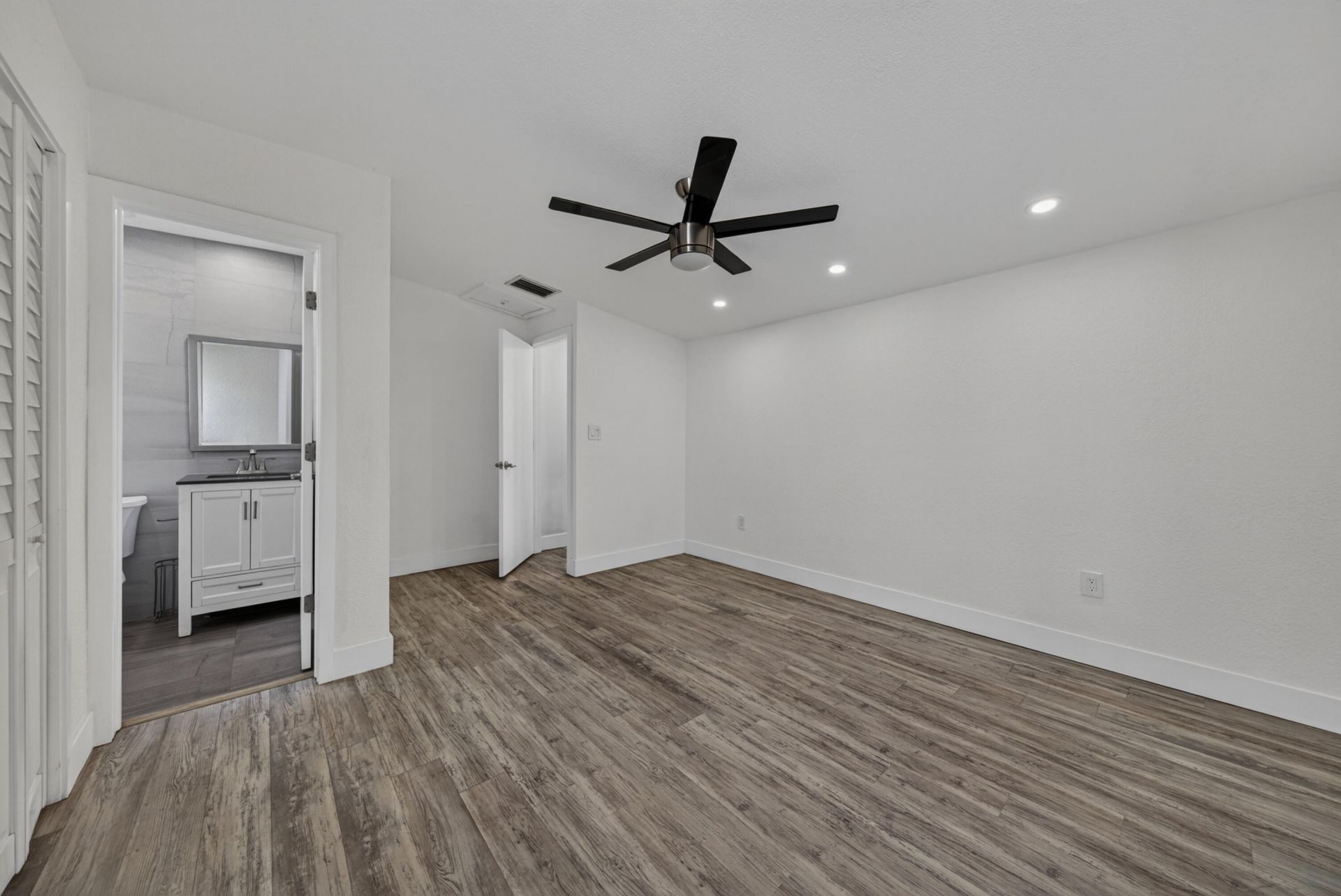 1819 W 68th Street, Hialeah, FL 33014 Photo