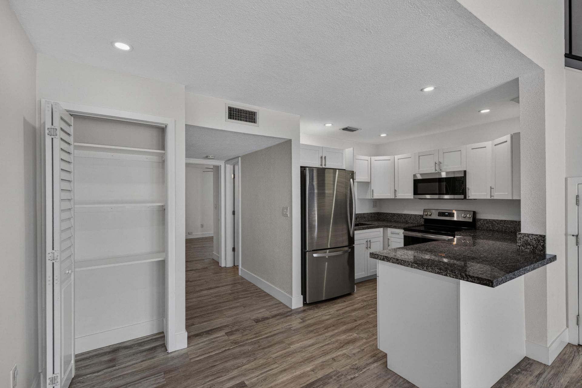 1819 W 68th Street, Hialeah, FL 33014 Photo