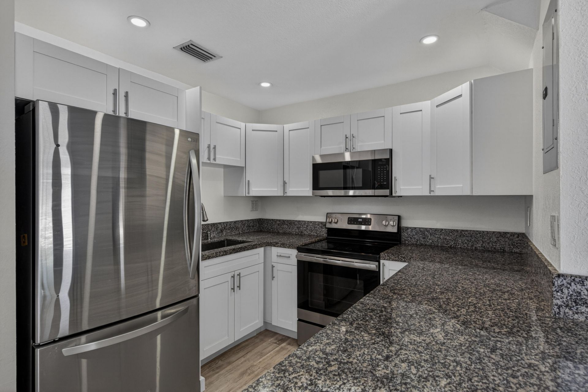 1819 W 68th Street, Hialeah, FL 33014 Photo