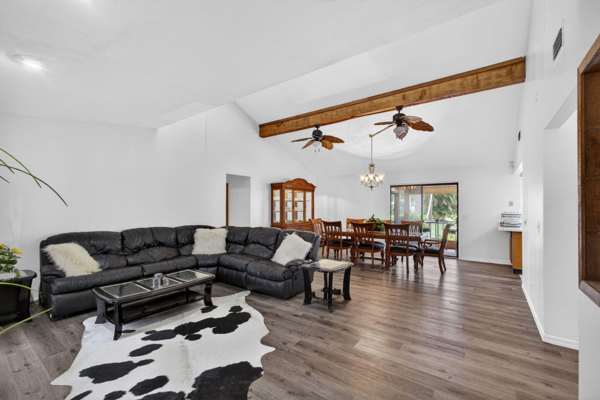 5589 SE Paramount Drive, Stuart, FL 34997 Photo