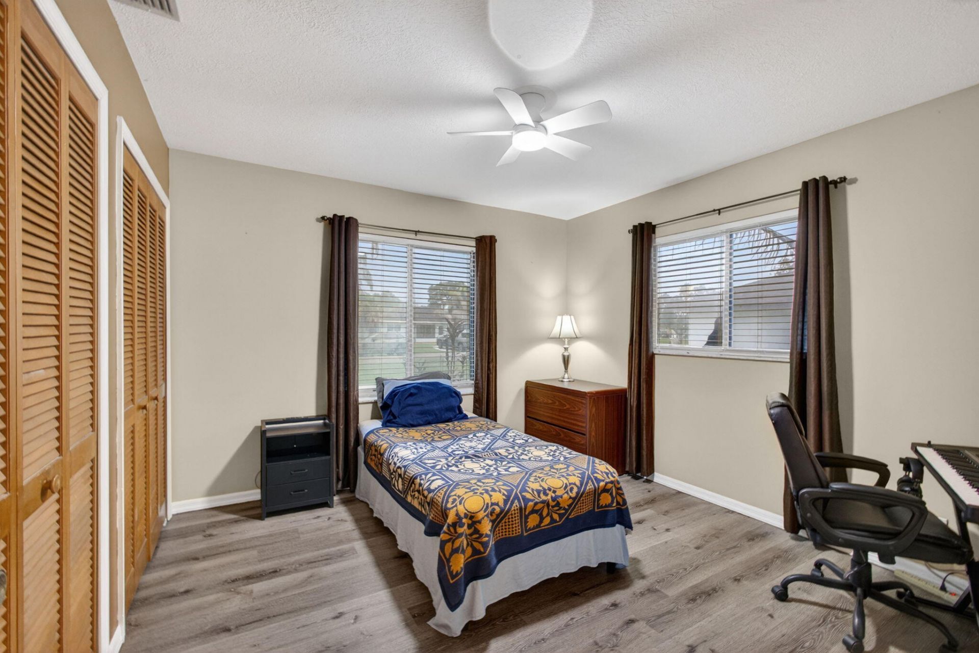 5589 SE Paramount Drive, Stuart, FL 34997 Photo