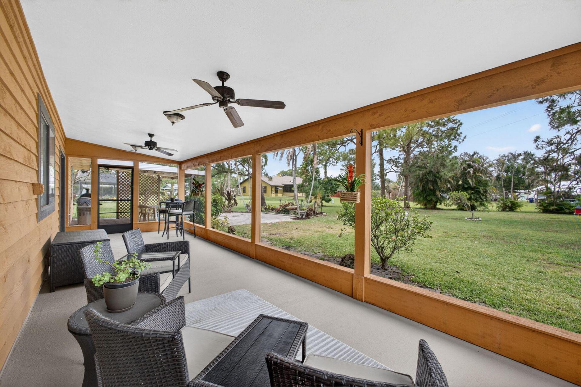 5589 SE Paramount Drive, Stuart, FL 34997 Photo
