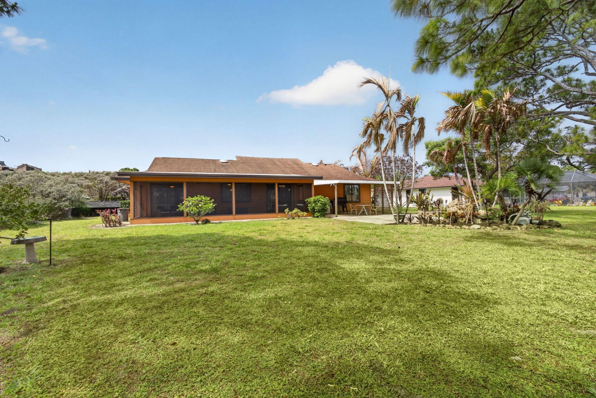 5589 SE Paramount Drive, Stuart, FL 34997 Photo