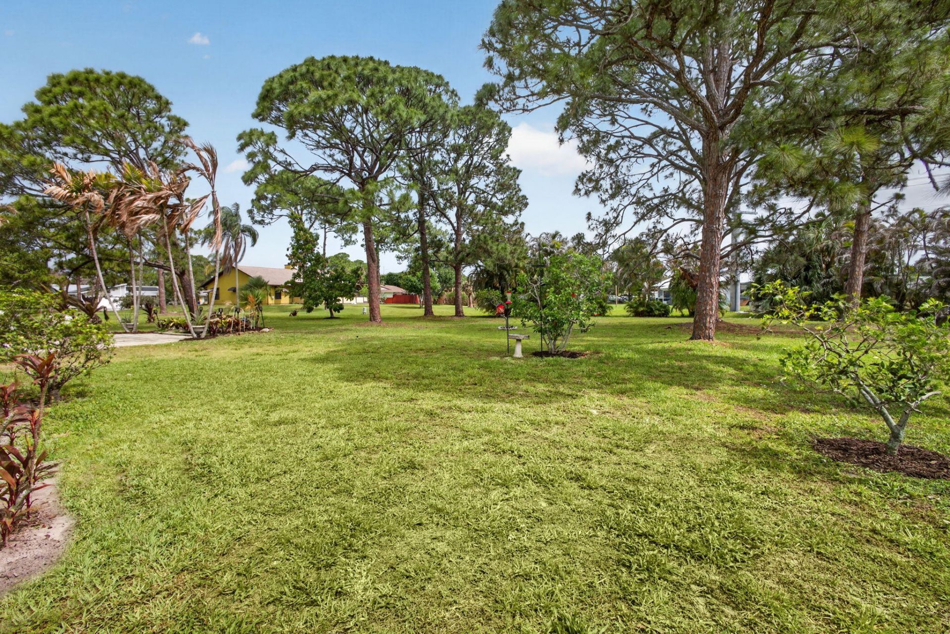 5589 SE Paramount Drive, Stuart, FL 34997 Photo