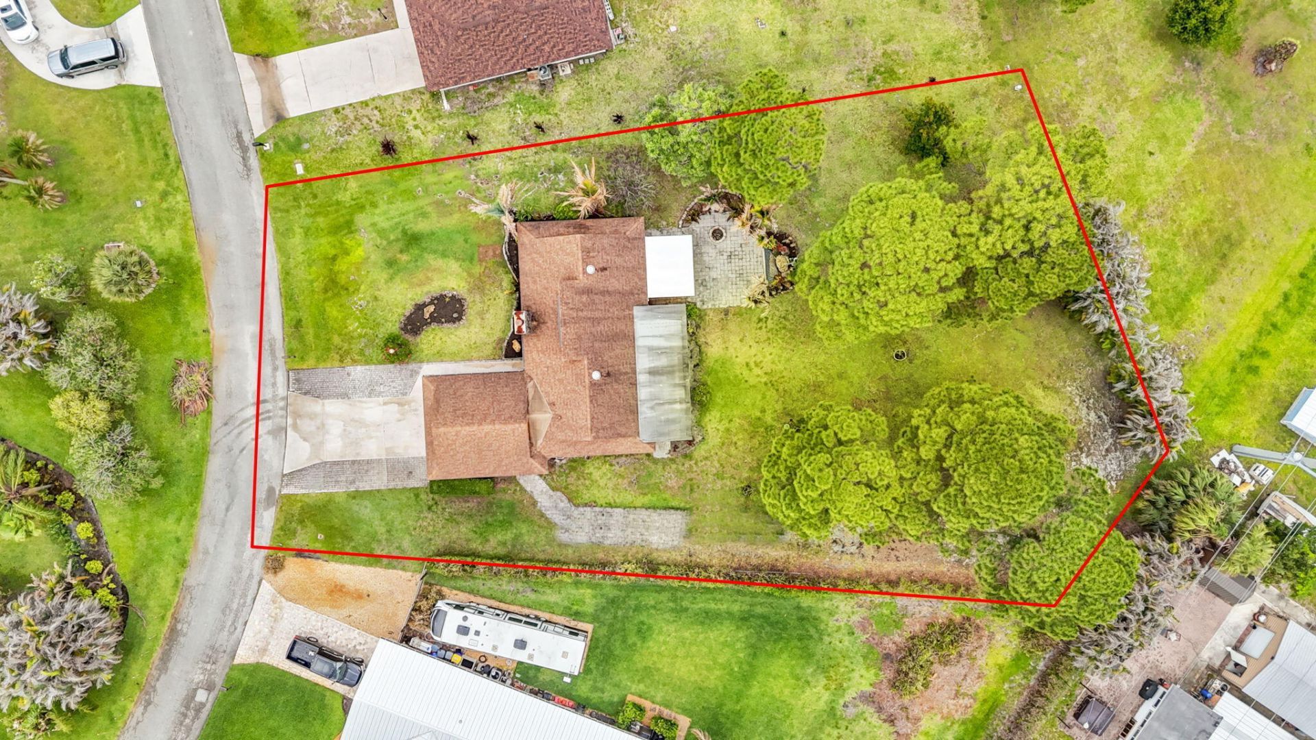 5589 SE Paramount Drive, Stuart, FL 34997 Photo