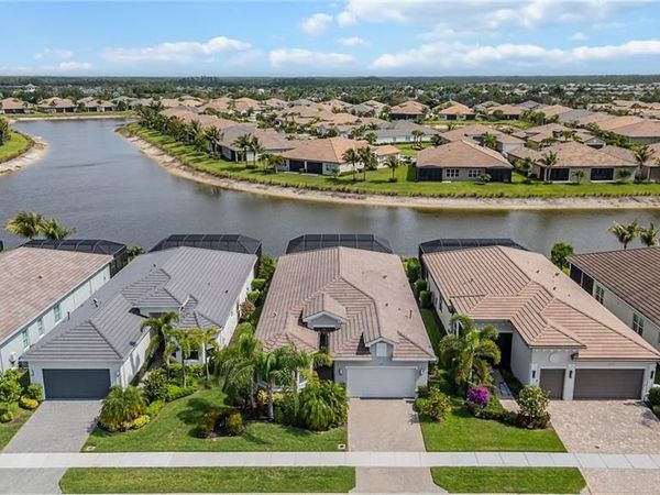 16554 Calistoga DR, BONITA SPRINGS, FL 34135