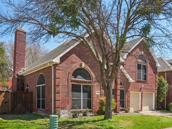 9354 Riverwalk Lane, Irving, TX 75063