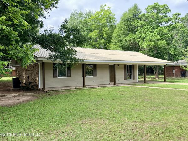 107 Driftwood Drive, Lucedale, MS 39452