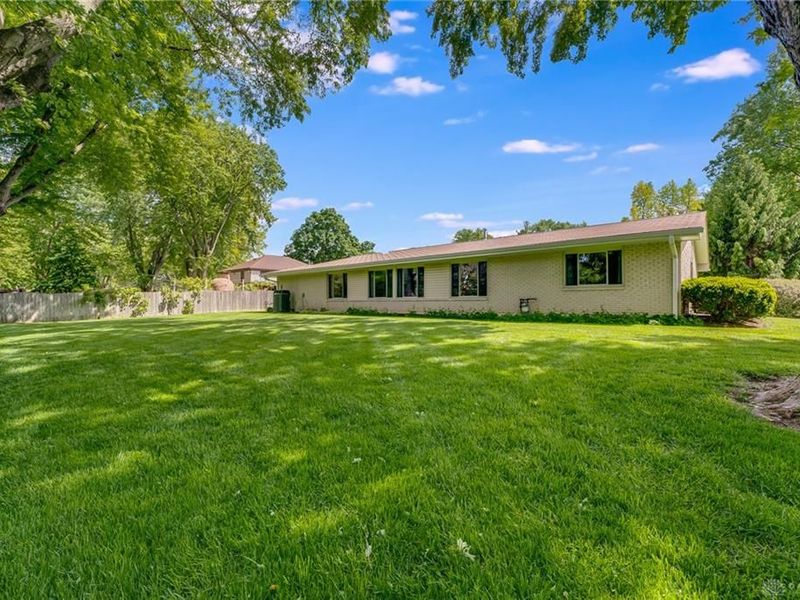 1135 Clintshire Drive, Centerville, OH 45459 Photo 39