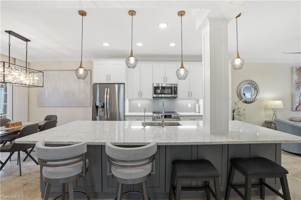 7087 Barrington Cir, Unit 102, Naples, FL 34108 Photo