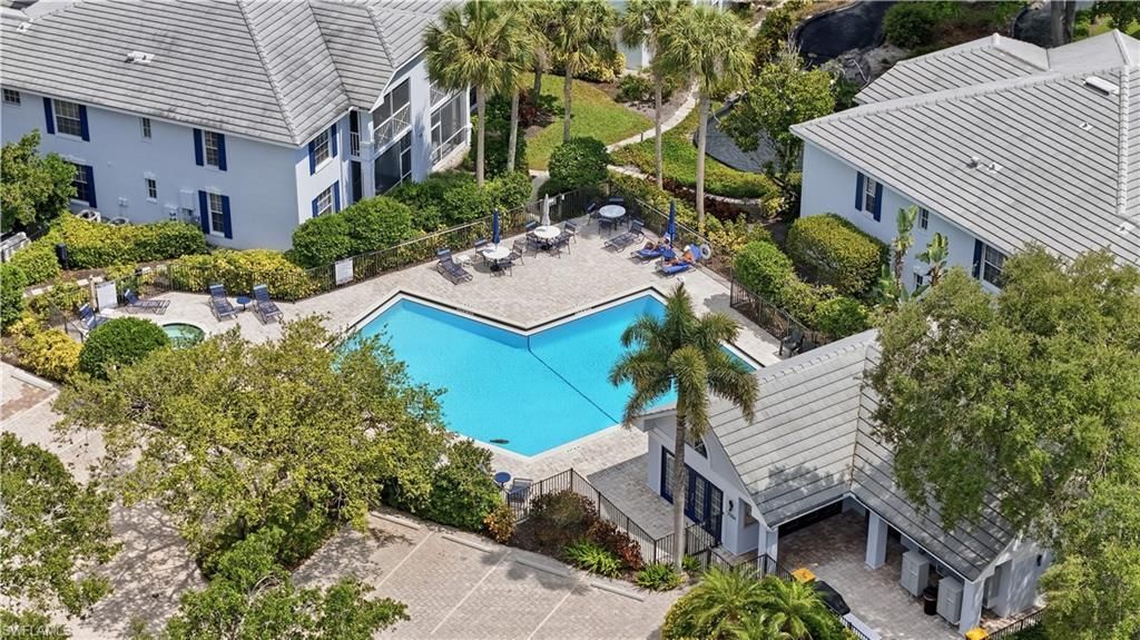 7087 Barrington Cir, Unit 102, Naples, FL 34108 Photo