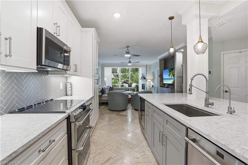 7087 Barrington Cir, Unit 102, Naples, FL 34108 Photo
