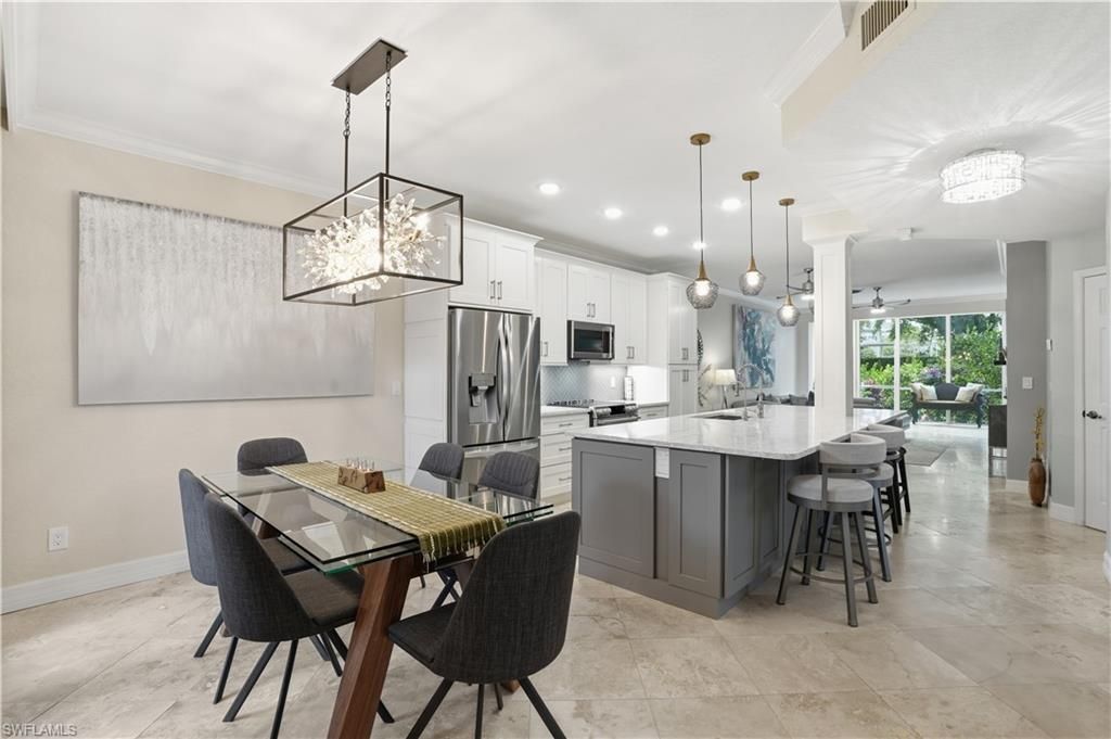 7087 Barrington Cir, Unit 102, Naples, FL 34108 Photo