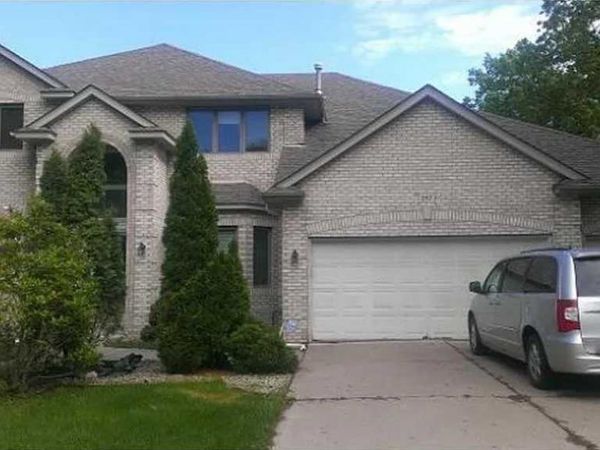 297 Timberline Trail , Vadnais Heights, MN 55127