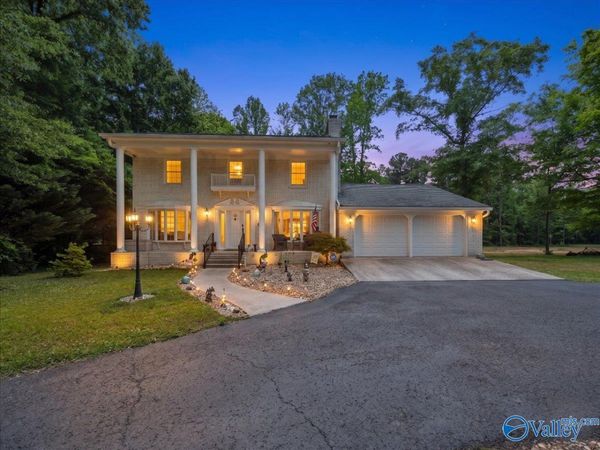 4715 Alabama Highway 79, Guntersville, AL 35976