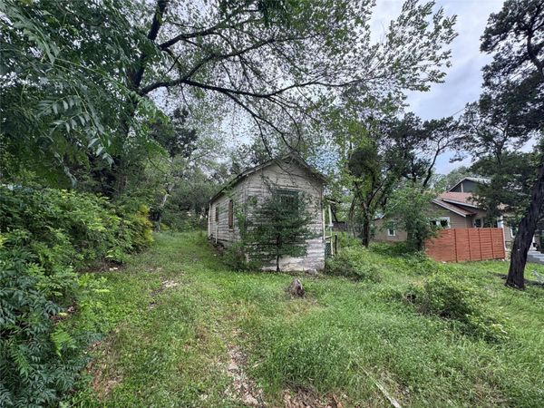 1705 S 6th ST , Austin, TX 78704